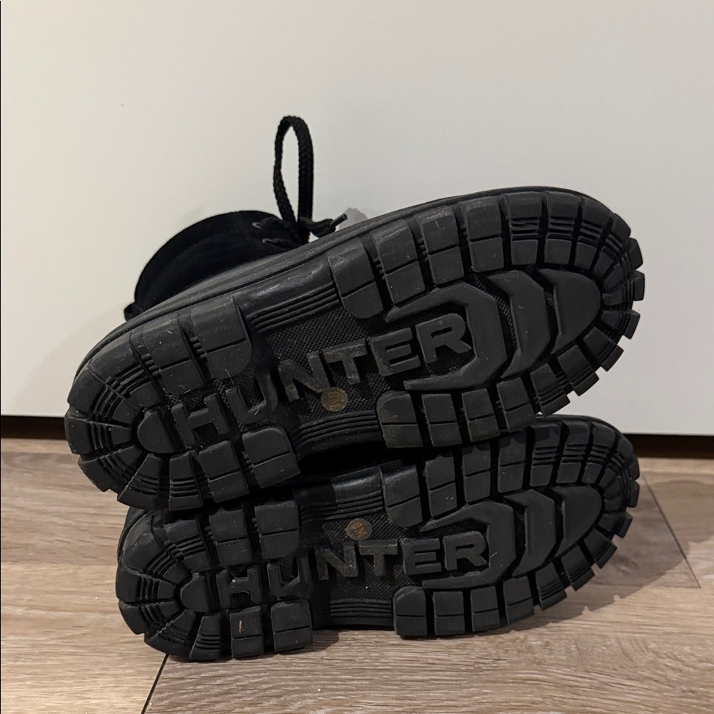 Hunter Insulated Waterproof Boots - Picture 5 of 8